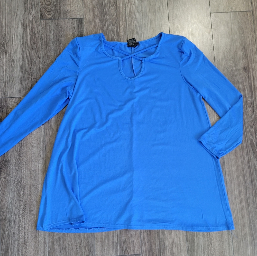 Checkout 3/4 sleeve tee